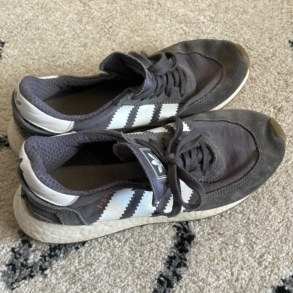 Adidas tennis shoes